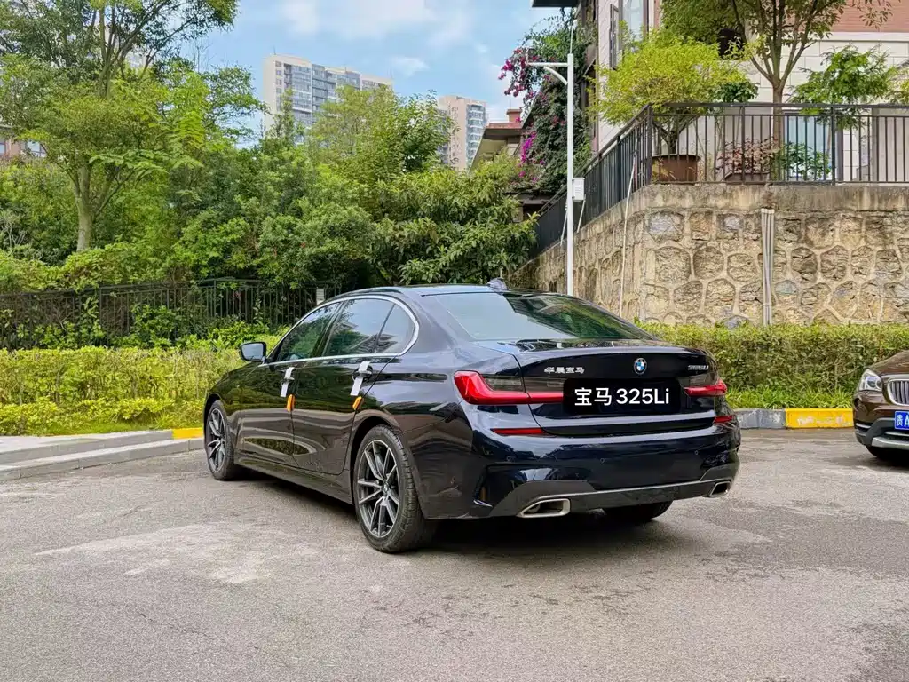 BMW 3 Series — миниатюра 7