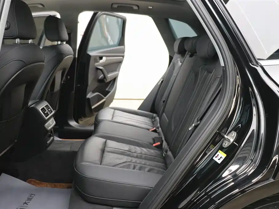 Audi Q5L 2022 45T Luxury