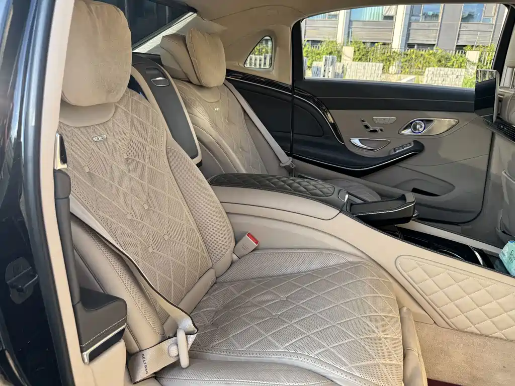 Mercedes-Benz S-Class — миниатюра 20
