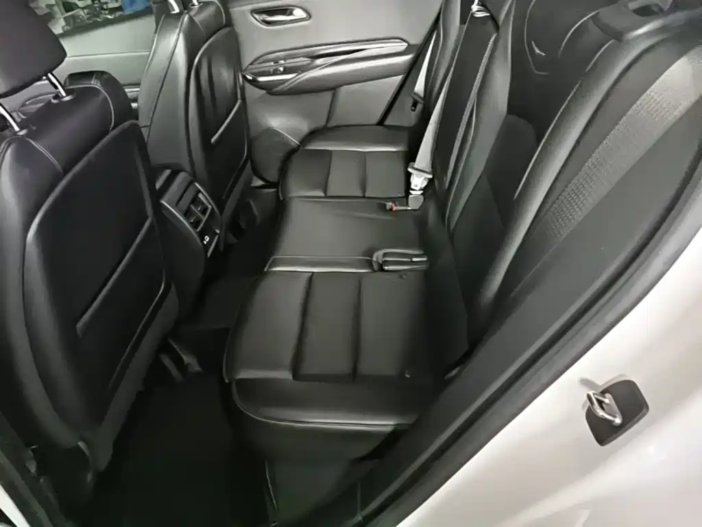 Cadillac XT4 — миниатюра 17