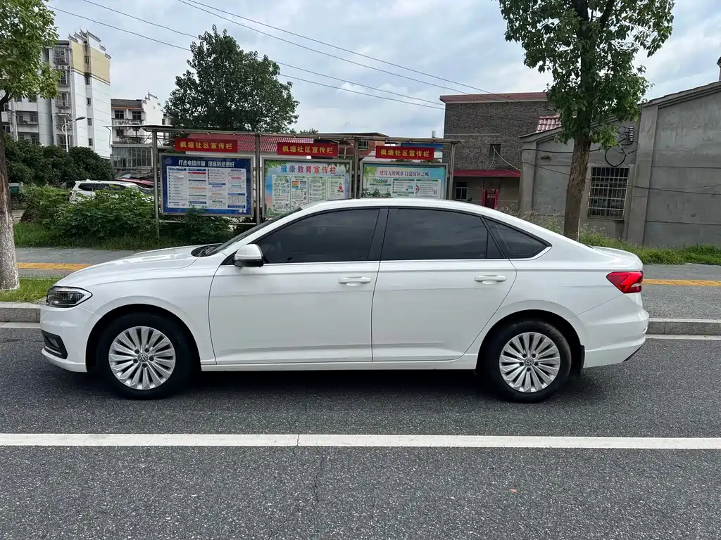Volkswagen Lavida — миниатюра 7