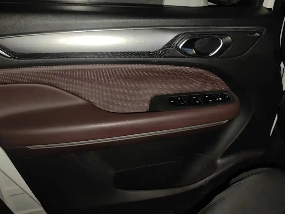 GAC Motor Trumpchi M6 — миниатюра 7