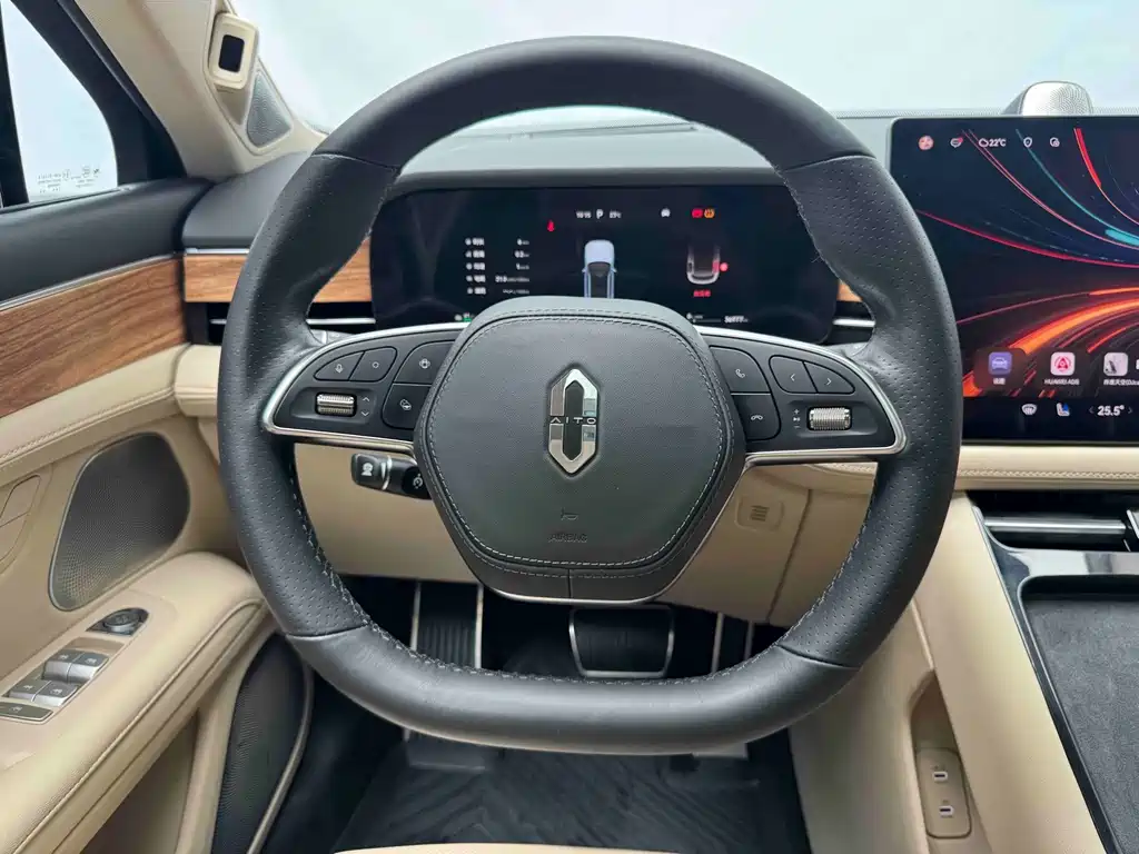 AITO AITO M5 — миниатюра 10