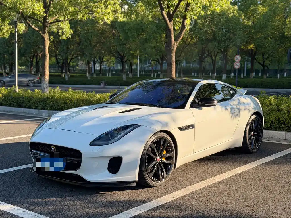 2019 Jaguar F-Type - zdjęcie 1 z 11