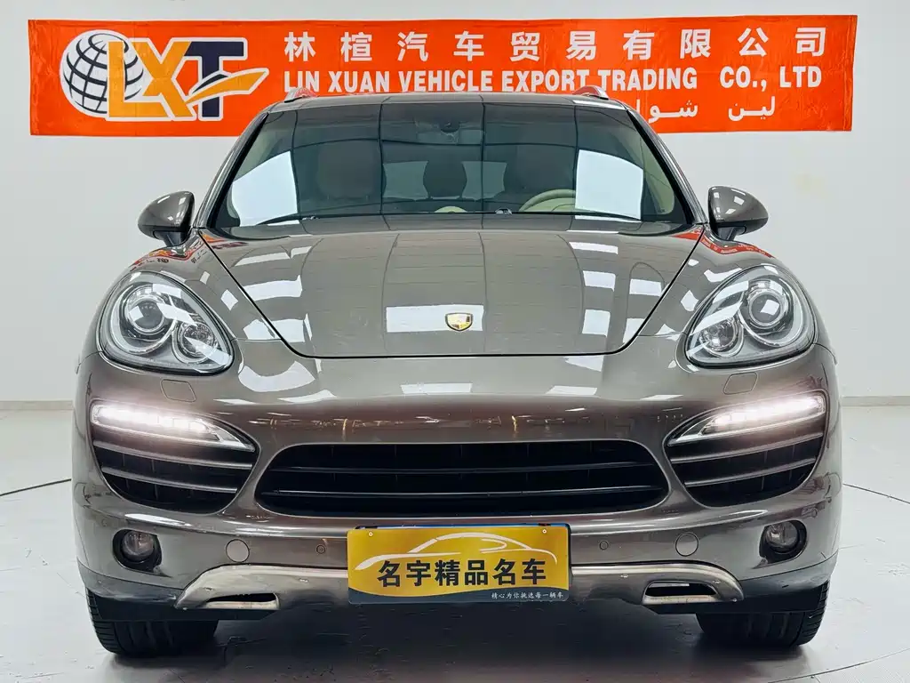 Porsche Cayenne — миниатюра 2