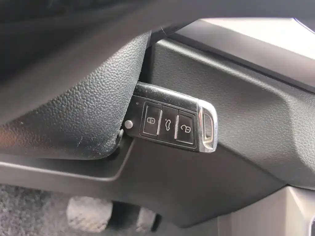 Volkswagen T-Cross — миниатюра 9