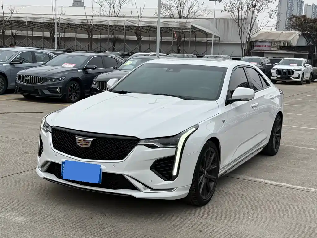 Cadillac CT4 2021