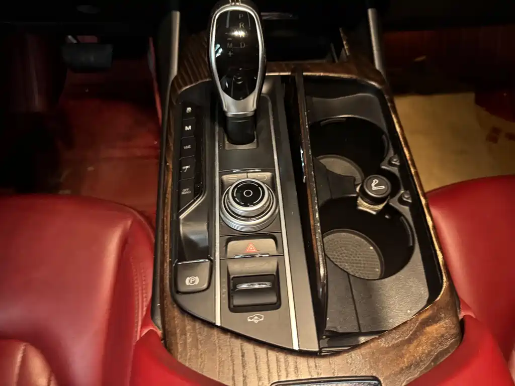 Maserati Levante — миниатюра 12
