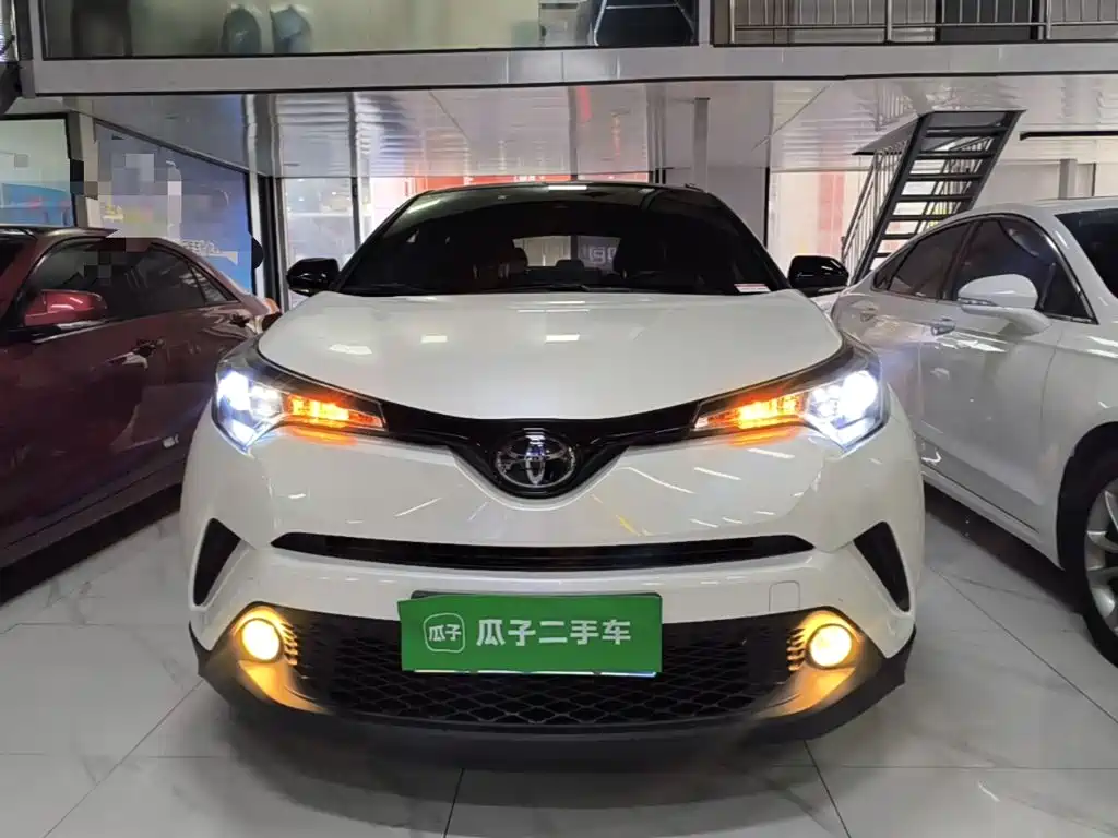 Toyota C-HR — миниатюра 3