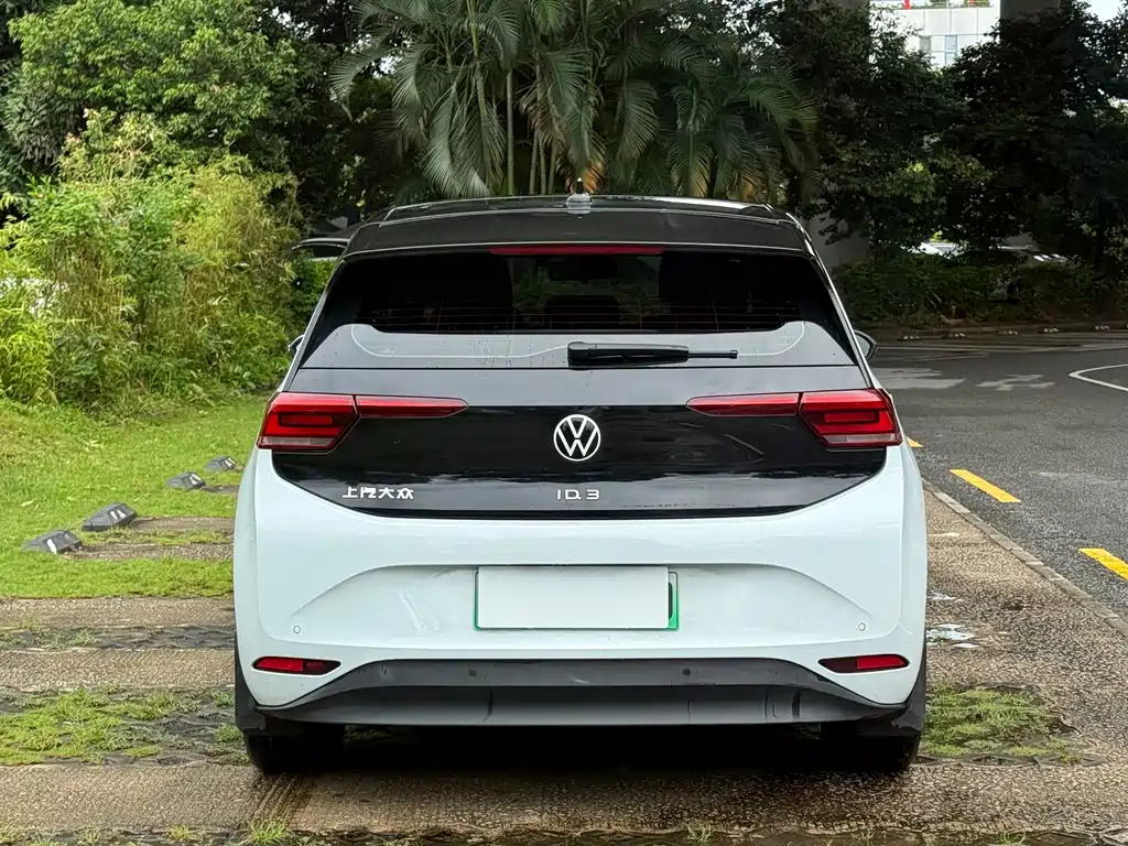 Volkswagen ID.3 — миниатюра 8