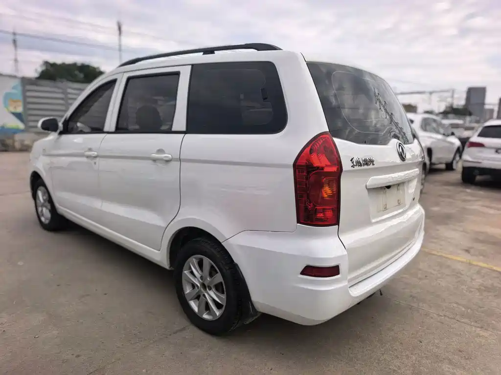 Fengguang Fengguang 330 — миниатюра 4