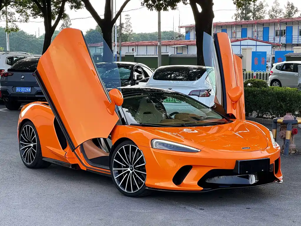McLaren GT — миниатюра 2