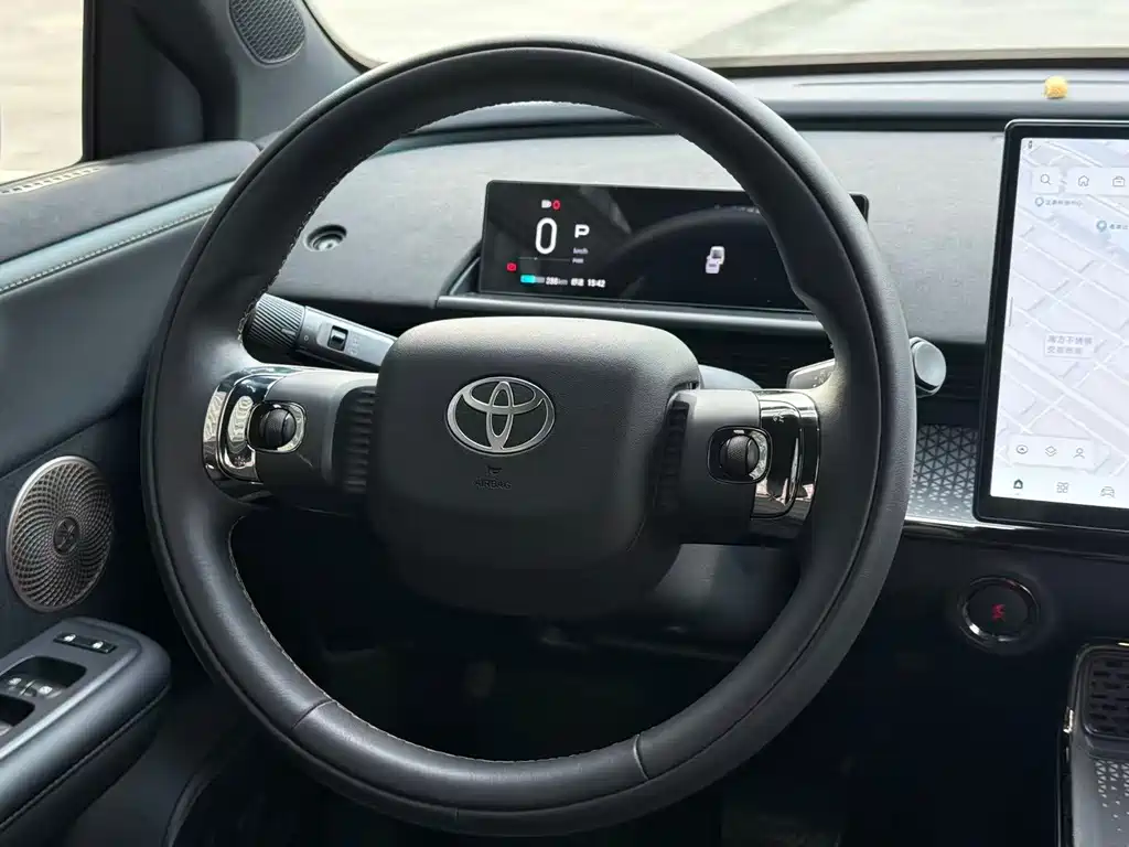 Toyota bZ3X — миниатюра 9