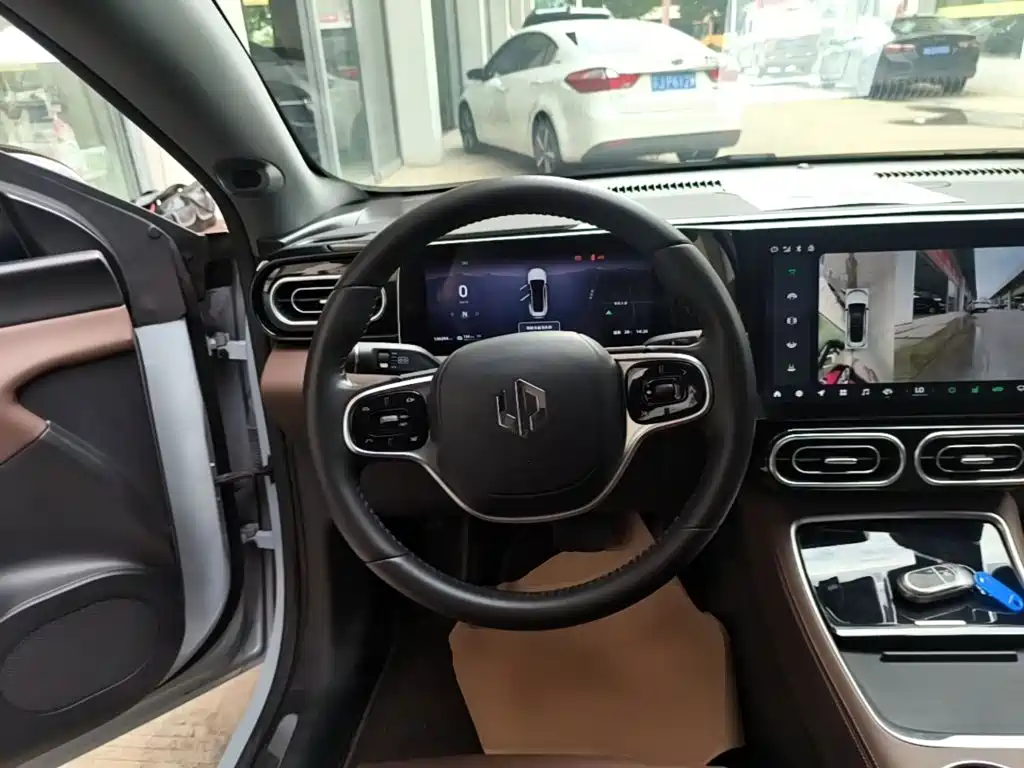 Leapmotor Leapmotor C01 — миниатюра 11