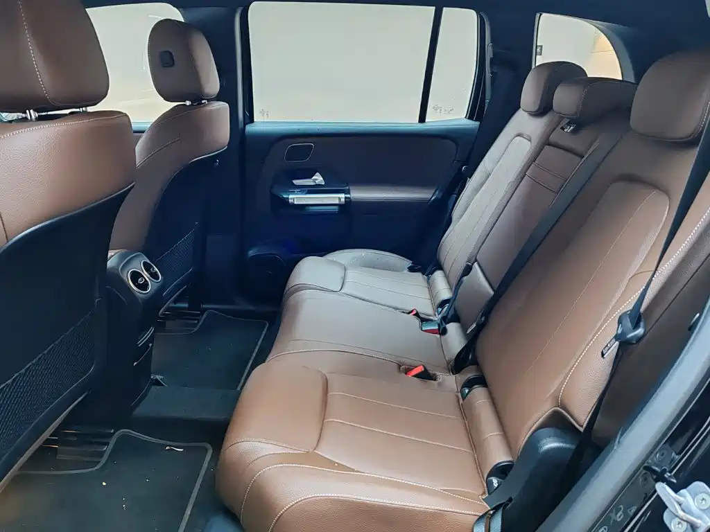 Mercedes-Benz EQB — миниатюра 8
