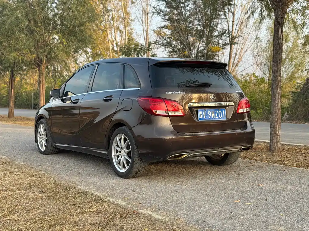 Mercedes-Benz B-Class — миниатюра 7
