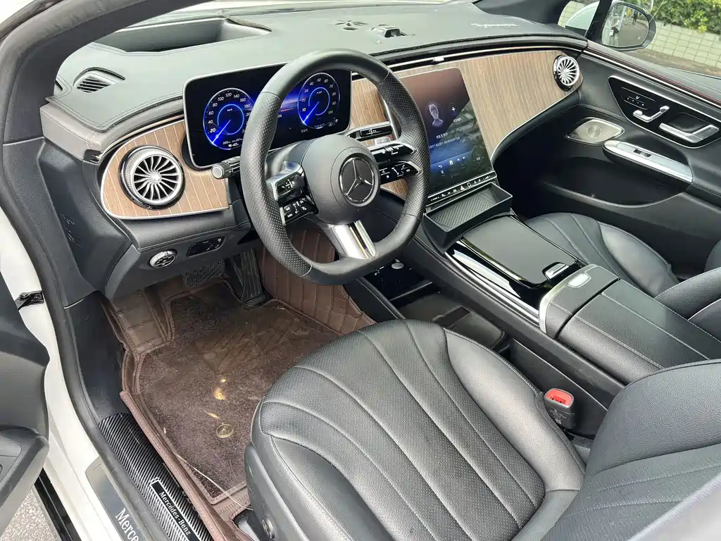 Mercedes-Benz EQE — миниатюра 9