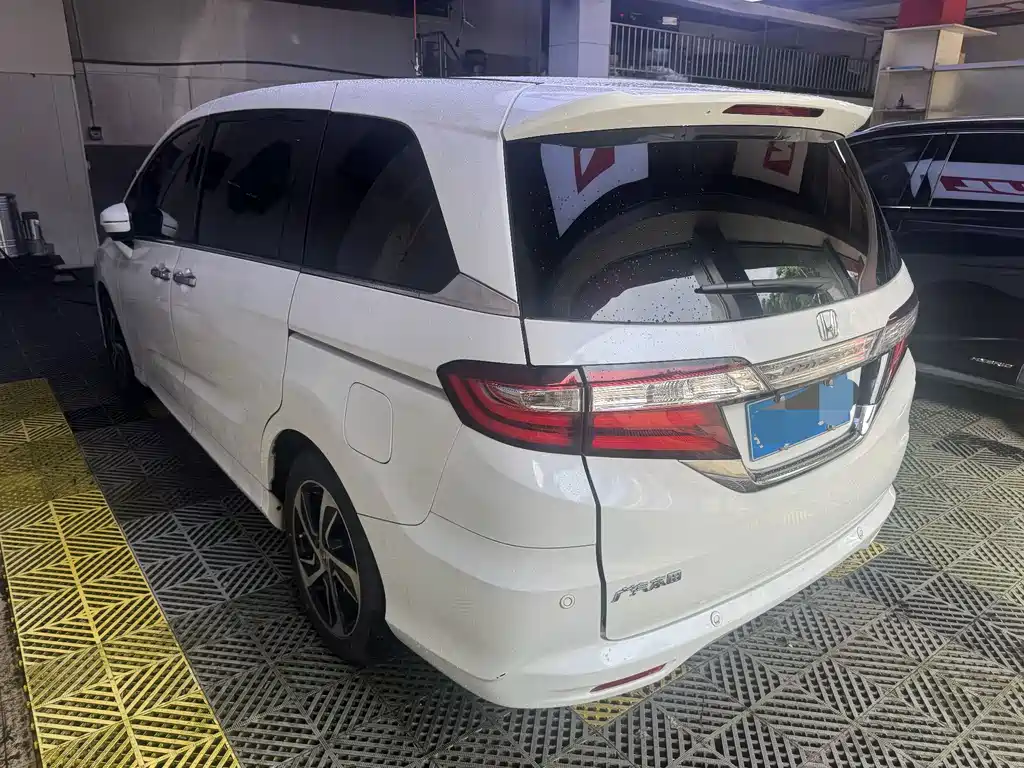 Honda Odyssey — миниатюра 4