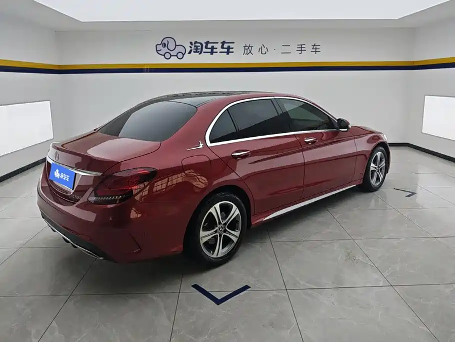 Mercedes-Benz C-Class — миниатюра 3