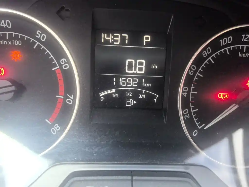 Skoda Rapid Spaceback — миниатюра 8
