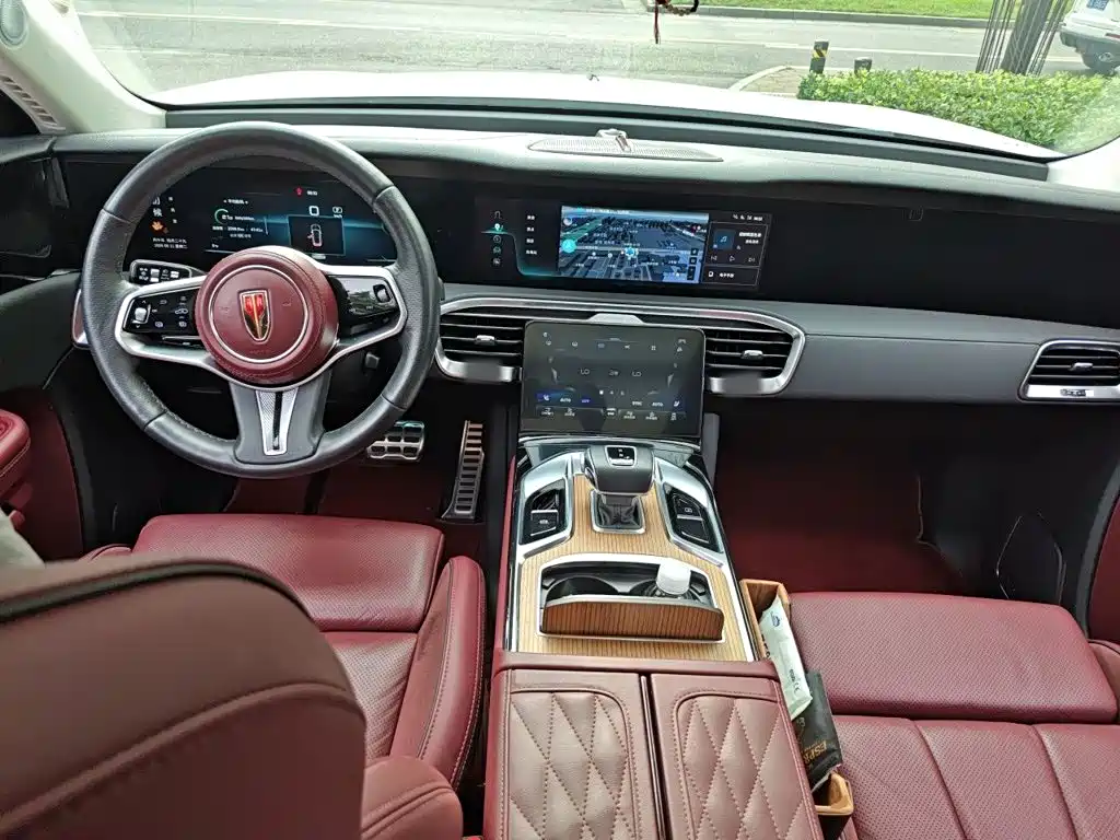 Hongqi Hongqi E-HS9 — миниатюра 5