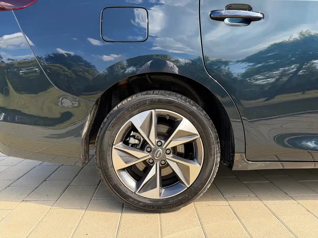 GAC Motor Trumpchi M6 — миниатюра 20