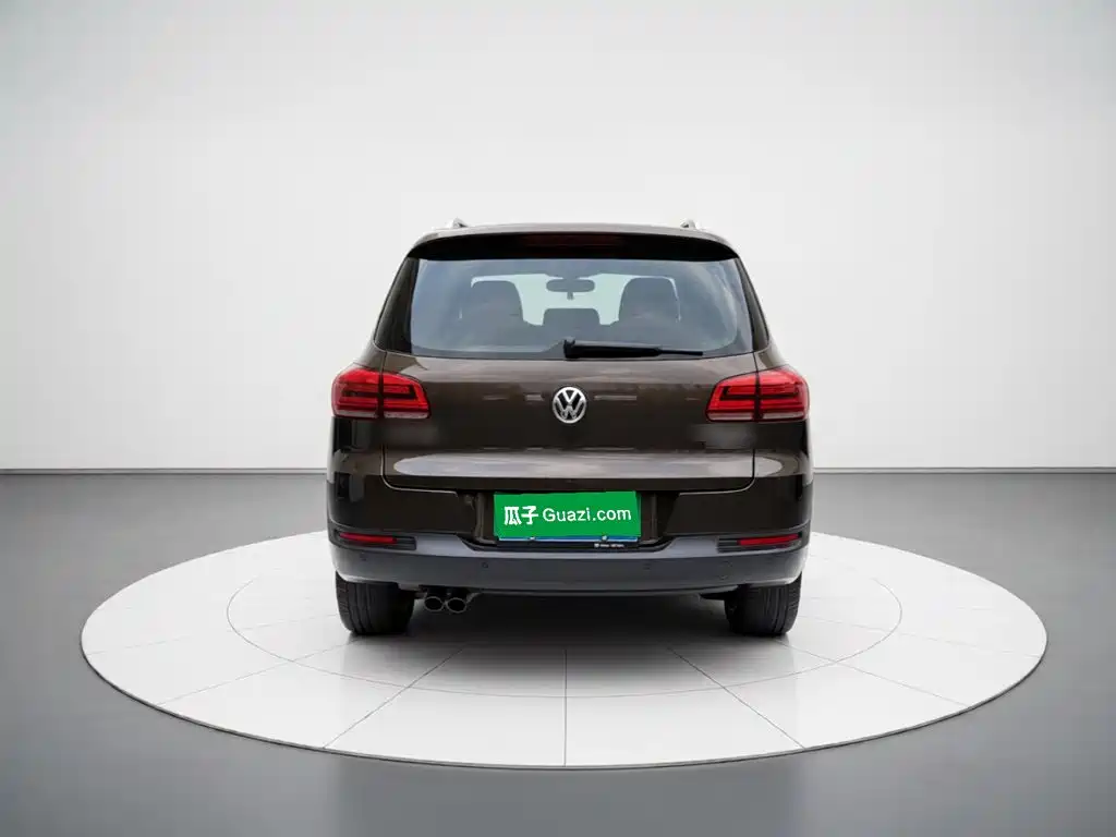 Volkswagen Tiguan — миниатюра 3