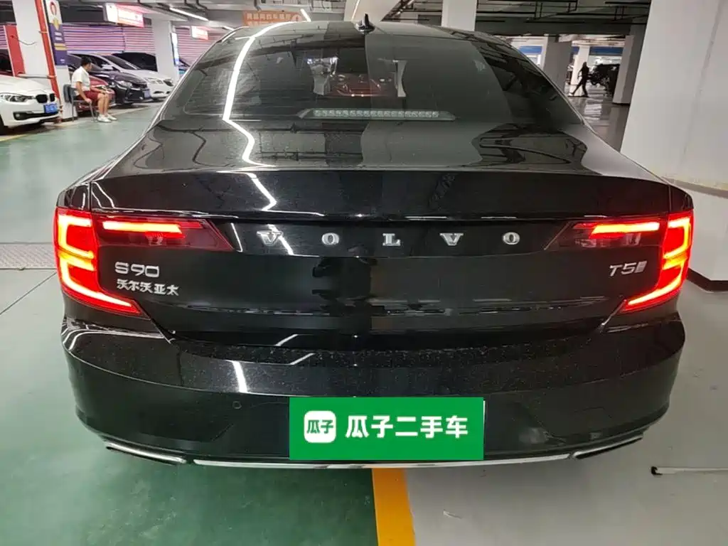 Volvo S90 — миниатюра 6