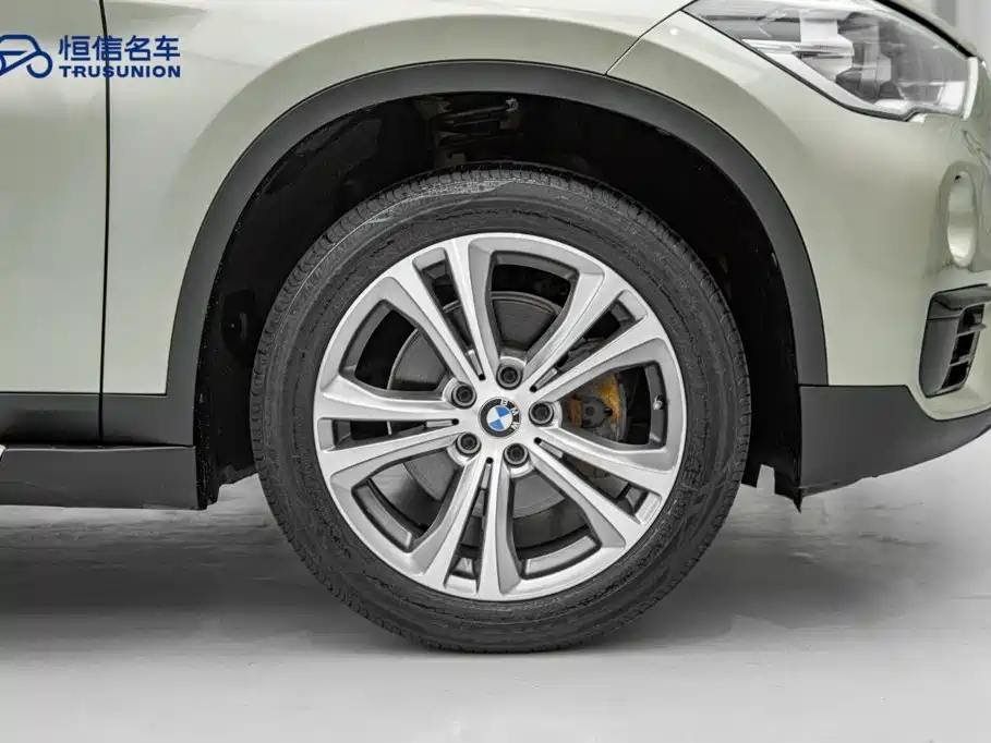 BMW X1 — миниатюра 7
