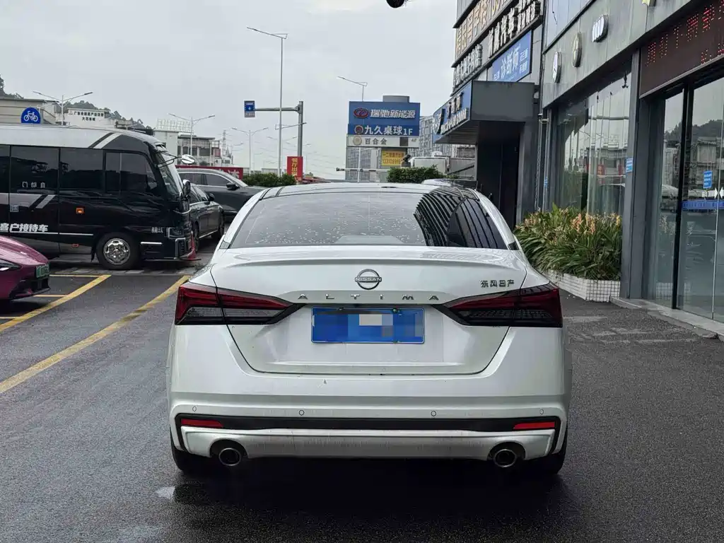 Nissan Teana — миниатюра 7