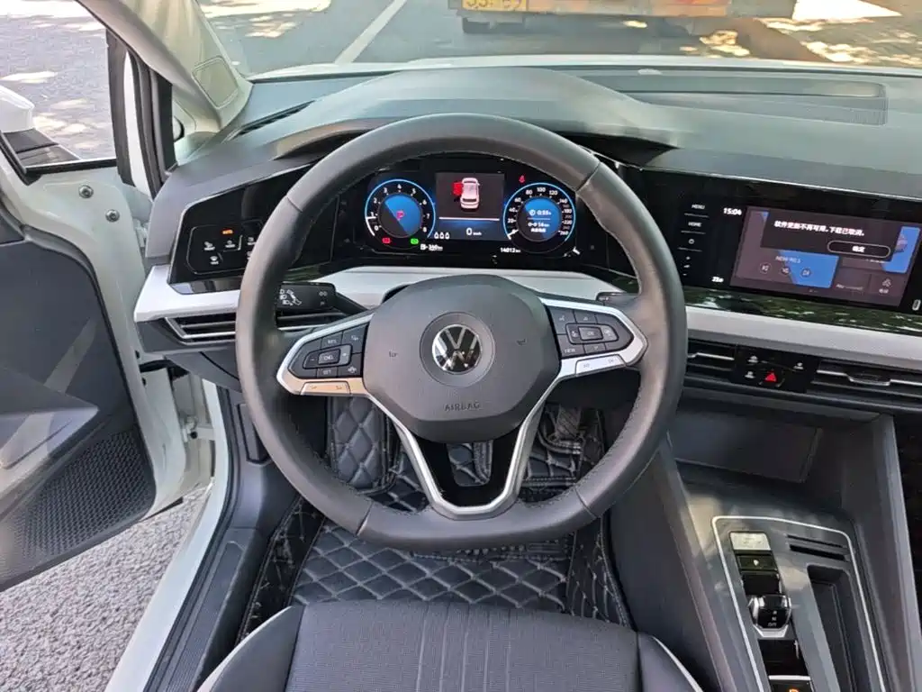 Volkswagen Golf — миниатюра 11