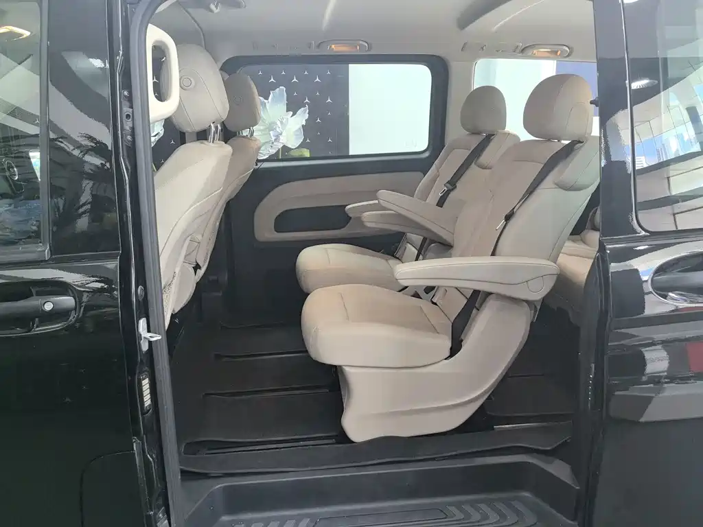 Mercedes-Benz Vito — миниатюра 20