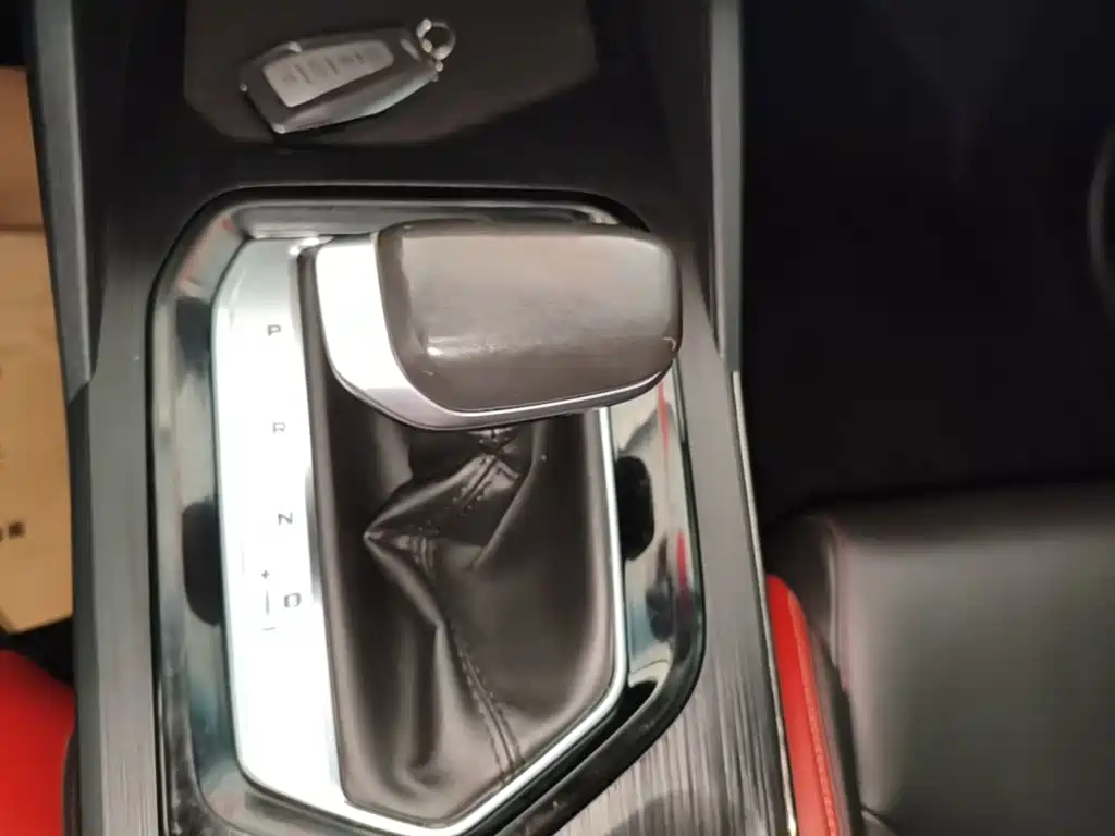 Geely Emgrand S — миниатюра 10