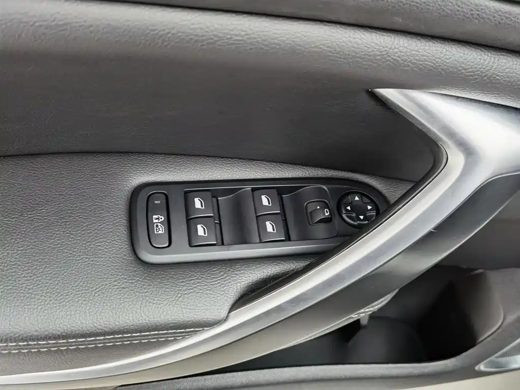 Citroen C5 — миниатюра 9