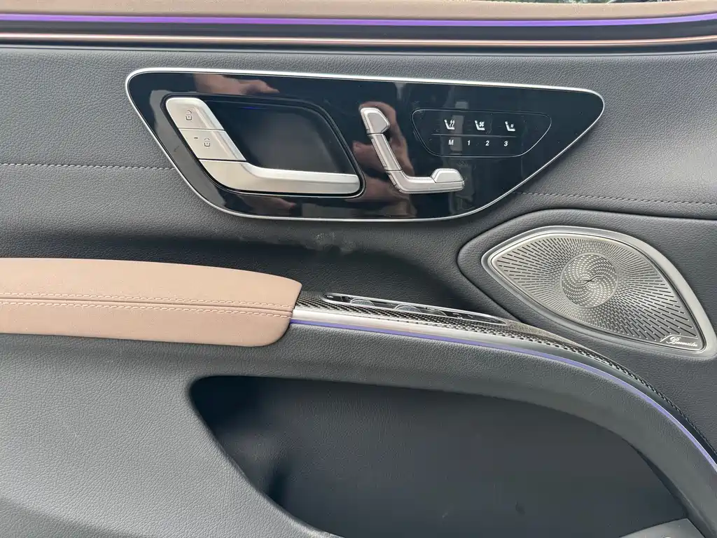 MERCEDES-BENZ EQS AMG