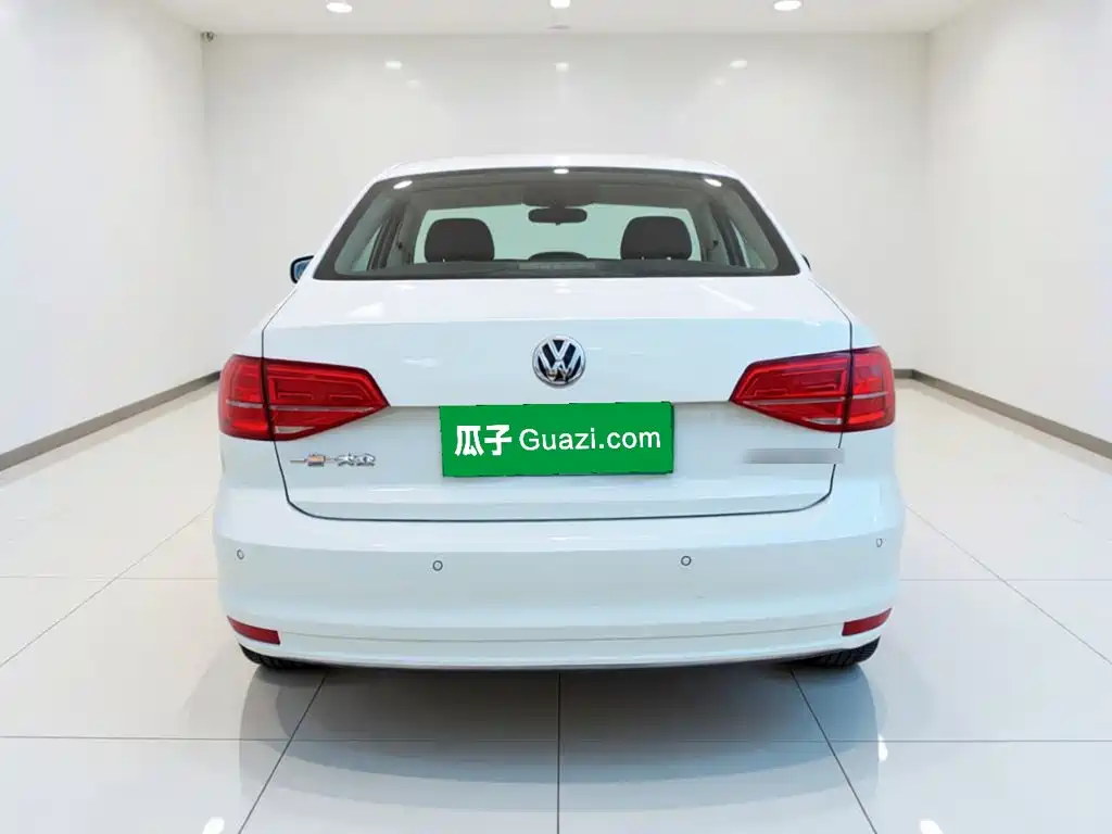 Volkswagen Sagitar — миниатюра 5