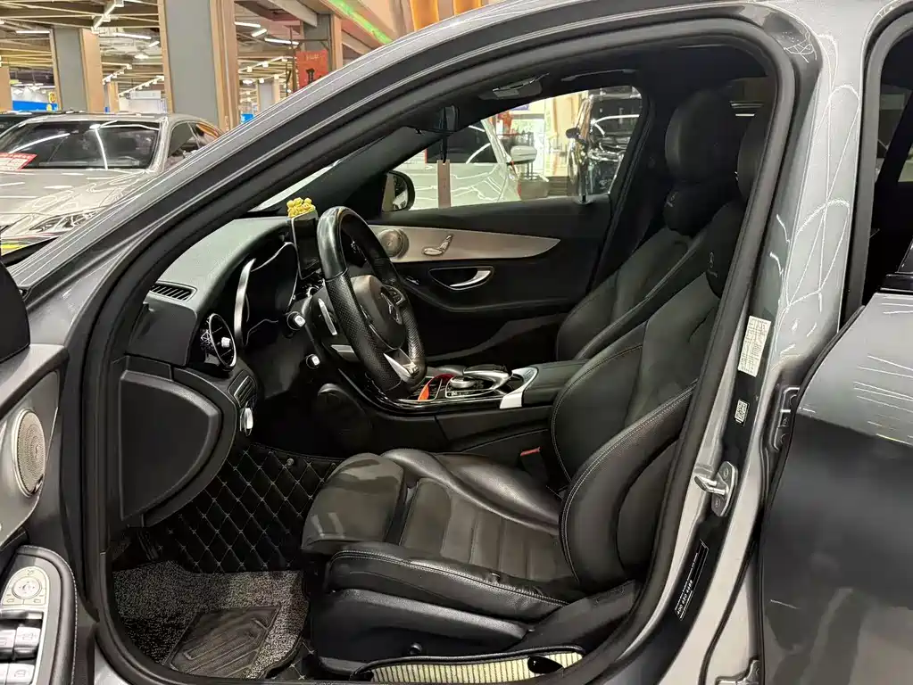 Mercedes-Benz C-Class — миниатюра 14