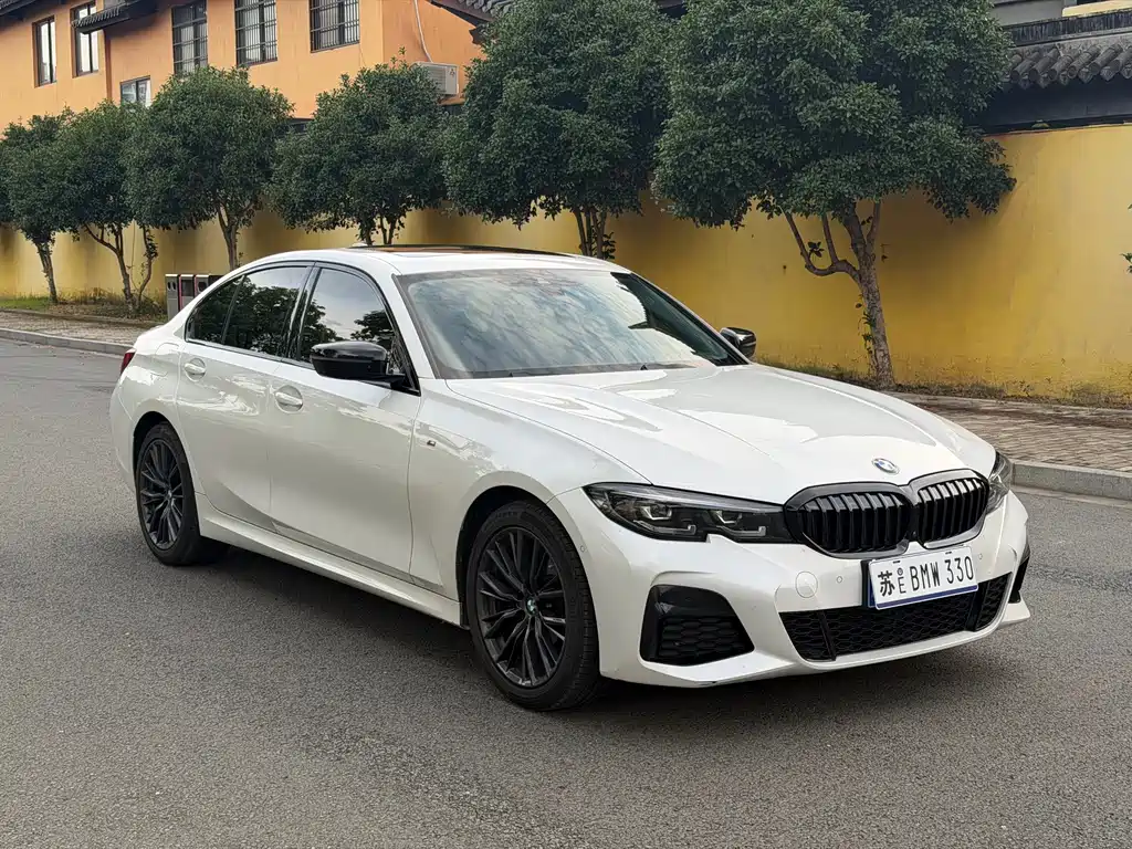 BMW 3 Series — миниатюра 3