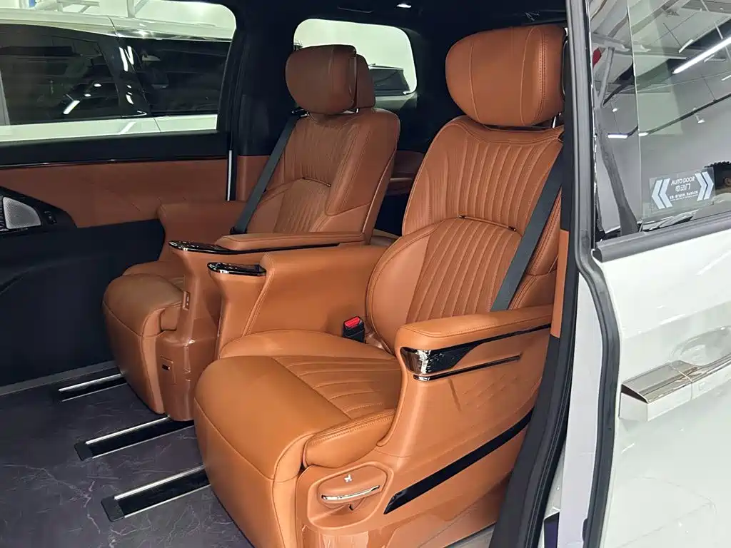 GAC Motor Trumpchi M8 — миниатюра 17