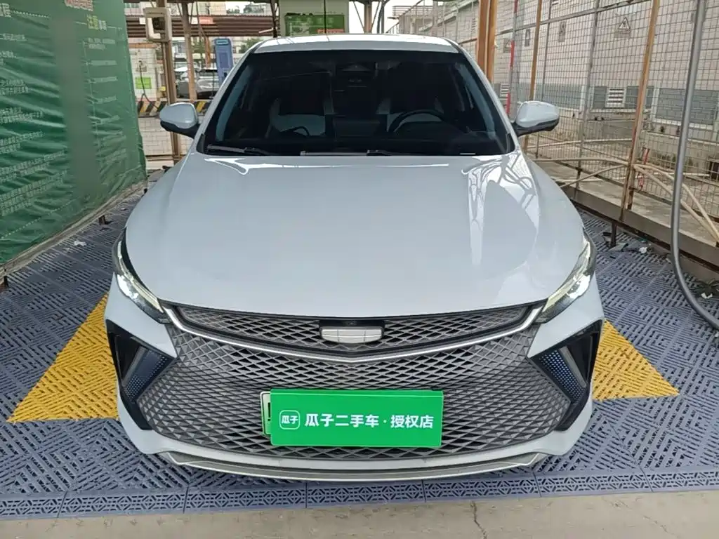 Geely L HiP — миниатюра 3