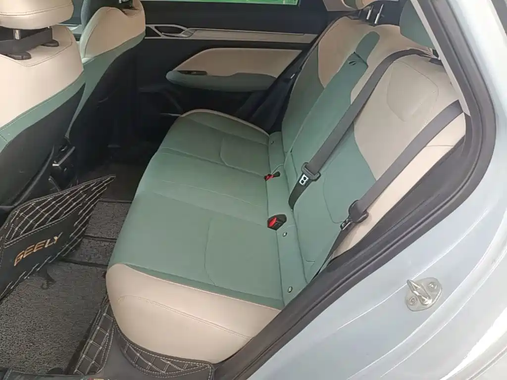Geely L HiP — миниатюра 17