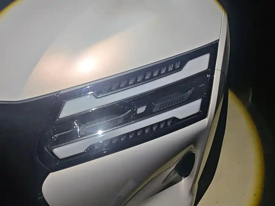 Wuling Xingguang 730 New Energy — миниатюра 5