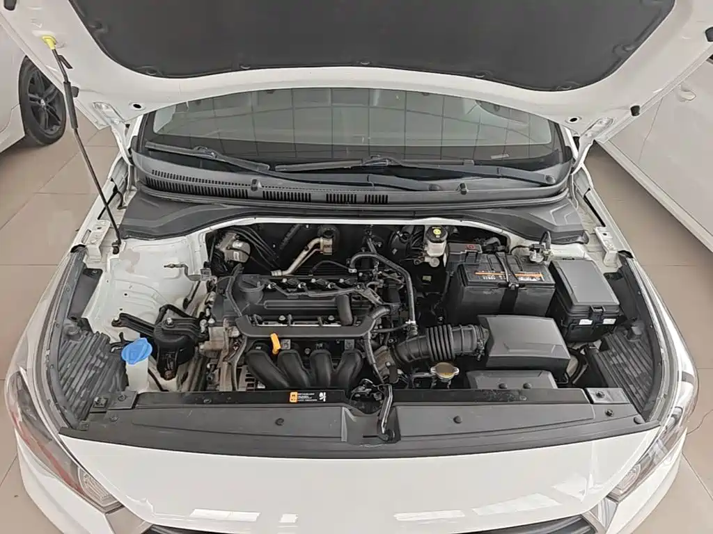 Hyundai Verna — миниатюра 20
