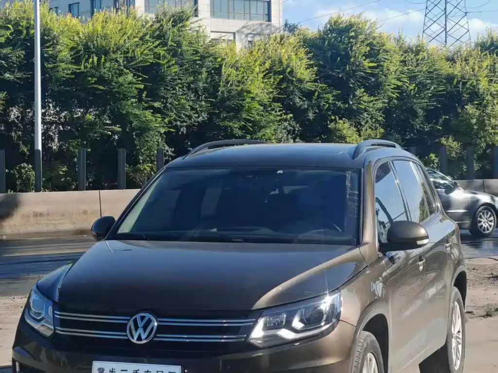 Volkswagen Tiguan — миниатюра 2