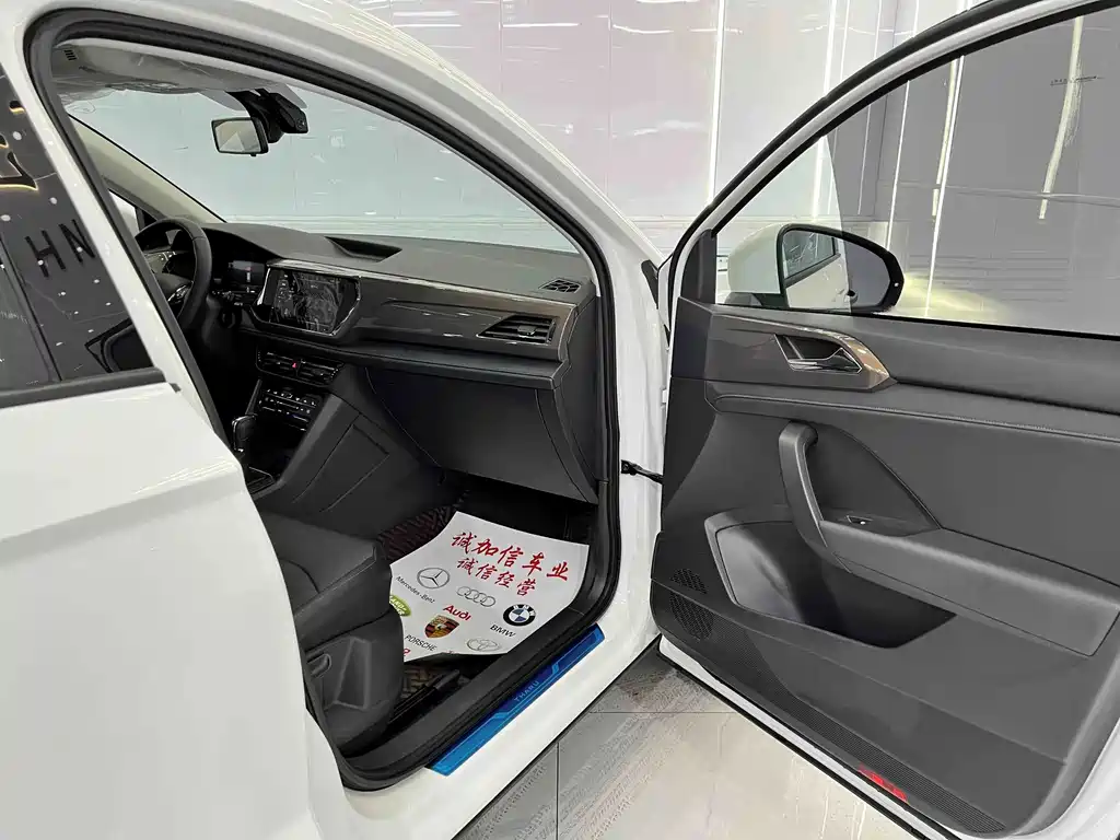 Volkswagen Tharu — миниатюра 17