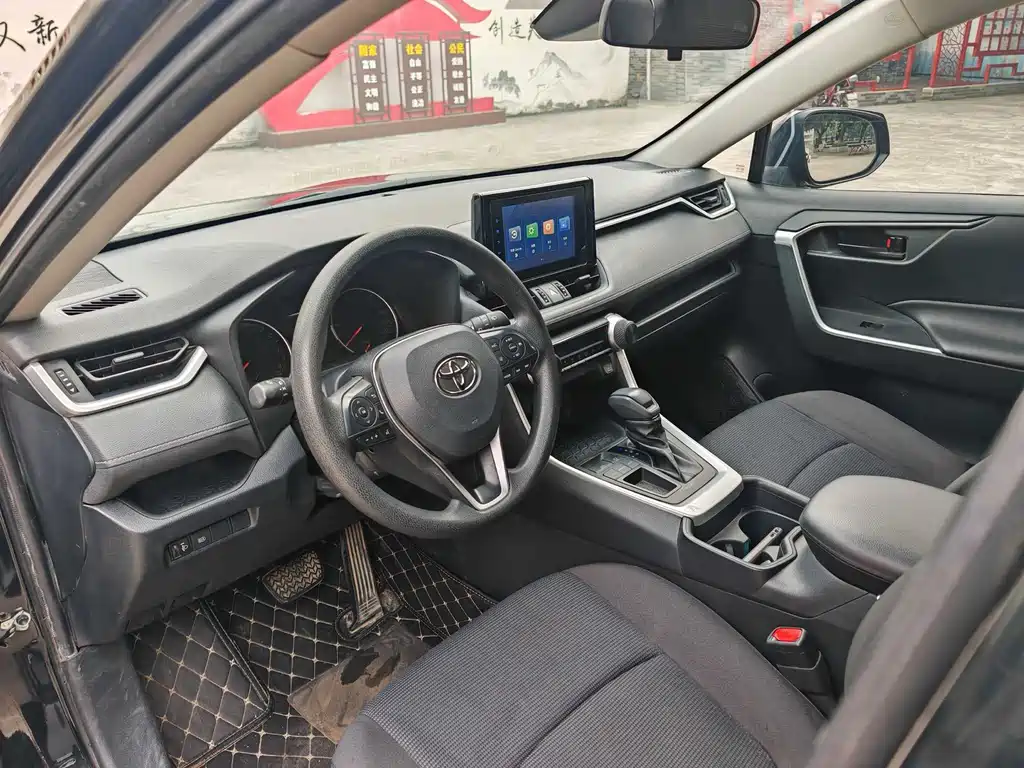 TOYOTA RAV4 RONGFANG