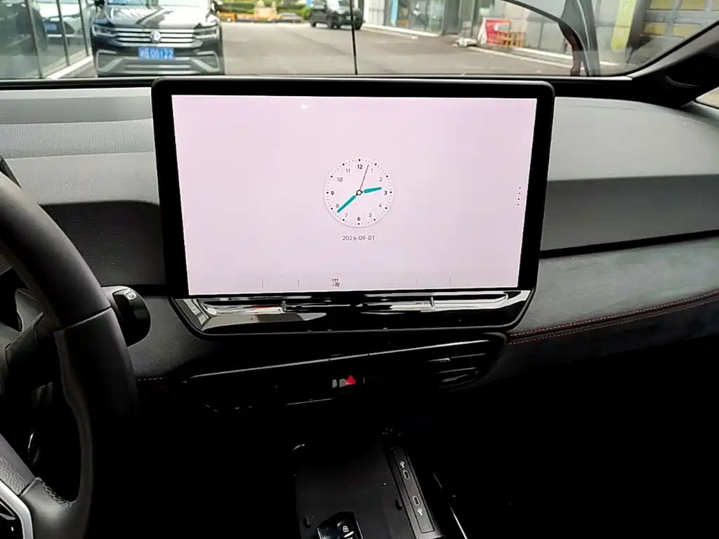 Volkswagen ID.3 — миниатюра 13
