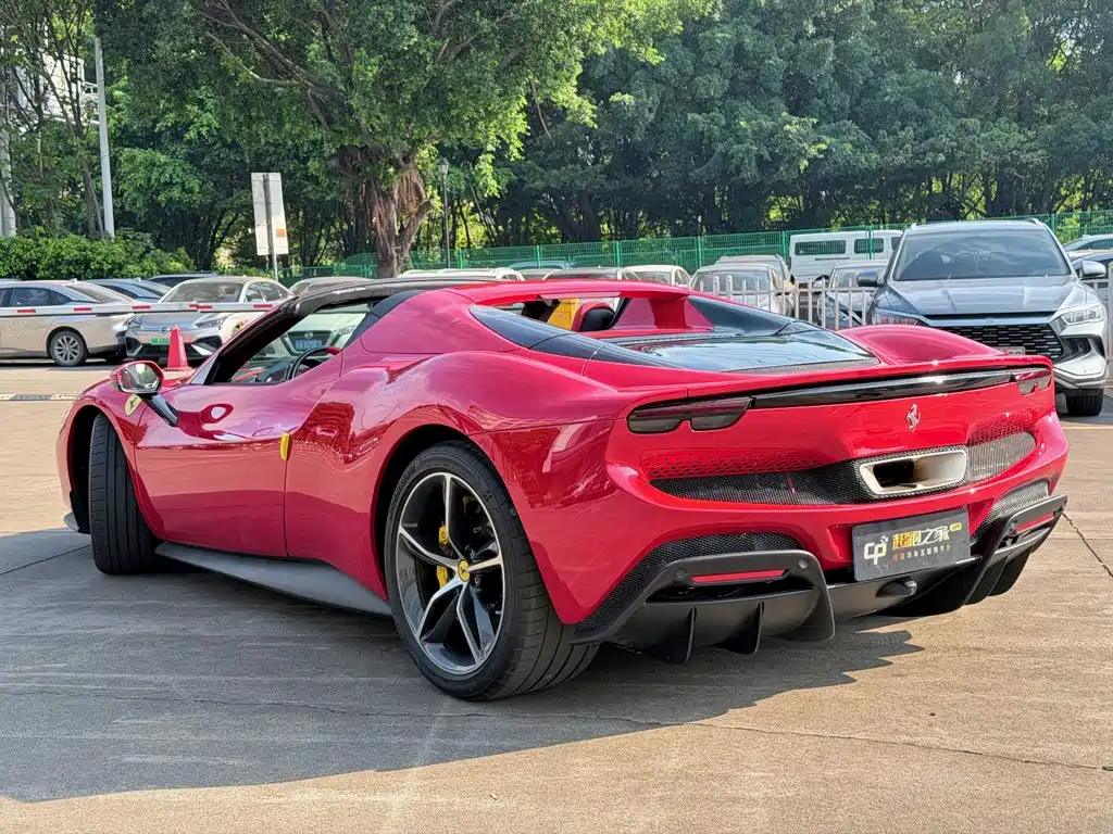 Ferrari 296 — миниатюра 6