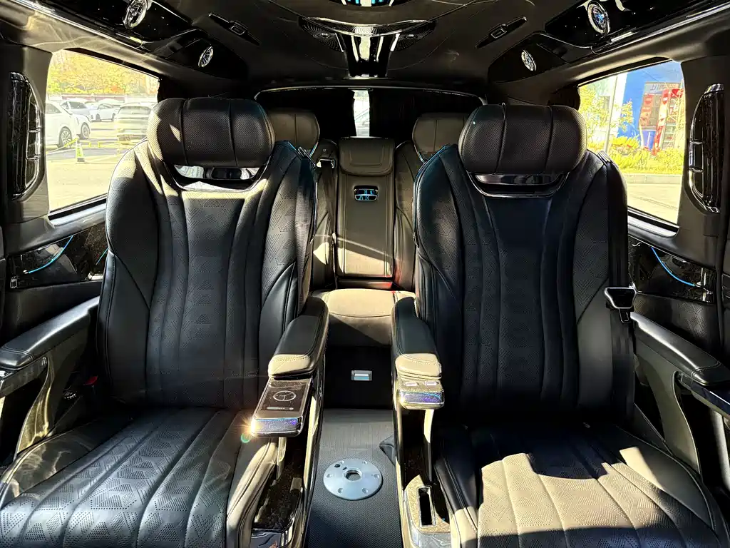 MERCEDES-BENZ V CLASS