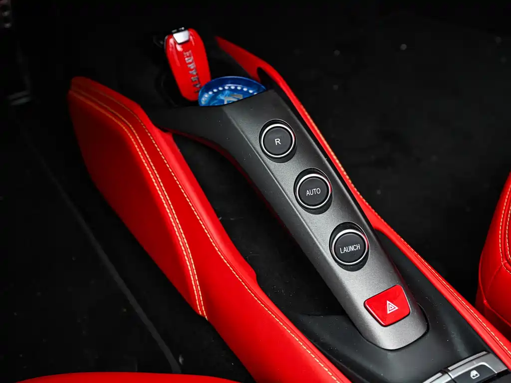Ferrari 488 — миниатюра 8